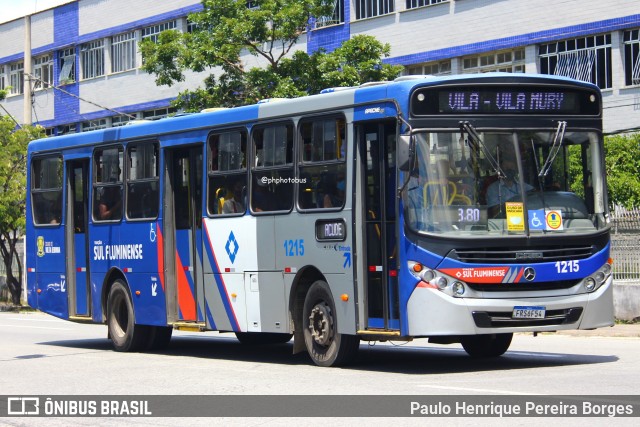 Viação Sul Fluminense 1215 na cidade de Volta Redonda, Rio de Janeiro, Brasil, por Paulo Henrique Pereira Borges. Número da foto: #12563451.