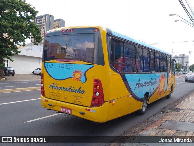 Expresso Amarelinho 352 na cidade de Ribeirão Preto, São Paulo, Brasil, por Jonas Miranda. Número da foto: #12565584.
