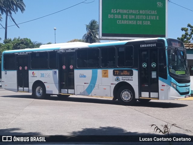 Via Urbana 30256 na cidade de Fortaleza, Ceará, Brasil, por Lucas Caetano. Número da foto: #12565562.