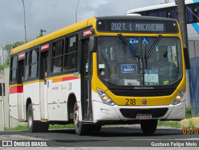 Empresa Metropolitana 218 na cidade de Recife, Pernambuco, Brasil, por Gustavo Felipe Melo. Número da foto: #12566048.