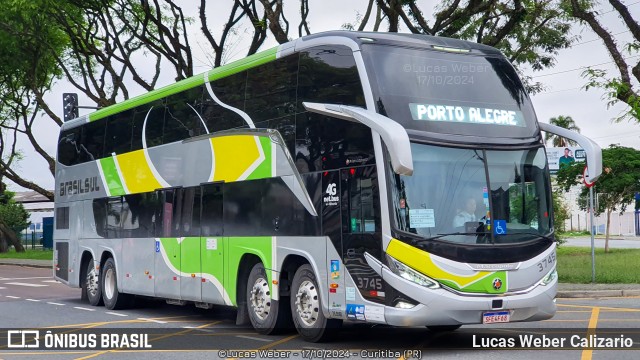 Brasil Sul Linhas Rodoviárias 3745 na cidade de Curitiba, Paraná, Brasil, por Lucas Weber Calizario. Número da foto: #12565618.