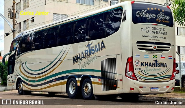 Kharisma Turismo 2039 na cidade de Caldas Novas, Goiás, Brasil, por Carlos Júnior. Número da foto: #12567182.