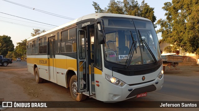 Escolares 6563 na cidade de Montes Claros, Minas Gerais, Brasil, por Jeferson Santos. Número da foto: #12570190.