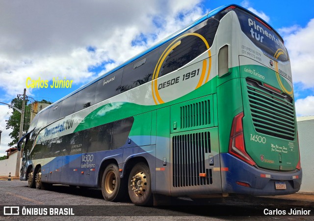 Pimentel Turismo 14500 na cidade de Caldas Novas, Goiás, Brasil, por Carlos Júnior. Número da foto: #12567823.