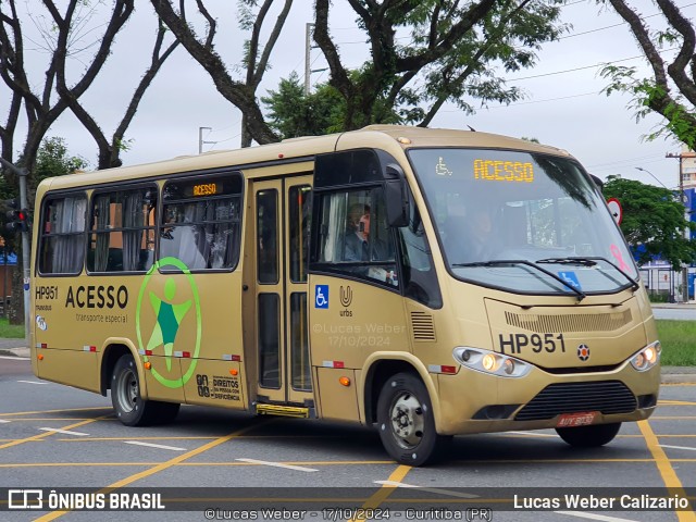 Auto Viação Redentor HP951 na cidade de Curitiba, Paraná, Brasil, por Lucas Weber Calizario. Número da foto: #12569015.