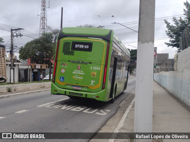 Viação Metrópole Paulista - Zona Leste 3 2656 na cidade de São Paulo, São Paulo, Brasil, por Rafael Lopes de Oliveira. Número da foto: #12572811.