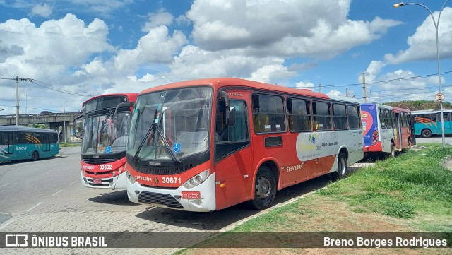 Expresso Luziense > Territorial Com. Part. e Empreendimentos 30671 na cidade de Belo Horizonte, Minas Gerais, Brasil, por Breno Borges Rodrigues. Número da foto: #12572530.