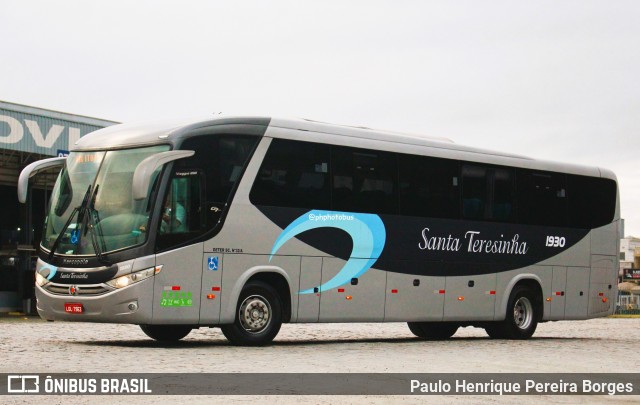 Santa Teresinha Transporte e Turismo - Brusquetur 1930 na cidade de Balneário Camboriú, Santa Catarina, Brasil, por Paulo Henrique Pereira Borges. Número da foto: #12570790.