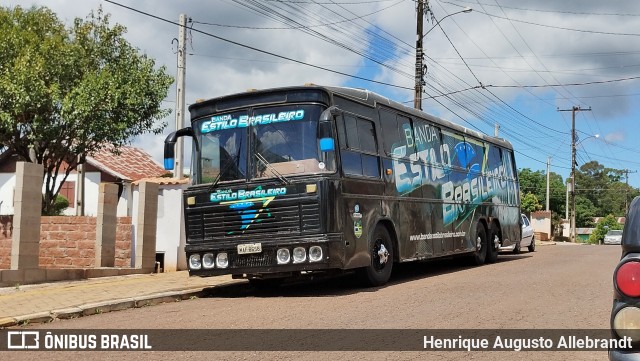Banda Estilo Brasileiro 8658 na cidade de Teutônia, Rio Grande do Sul, Brasil, por Henrique Augusto Allebrandt. Número da foto: #12570244.