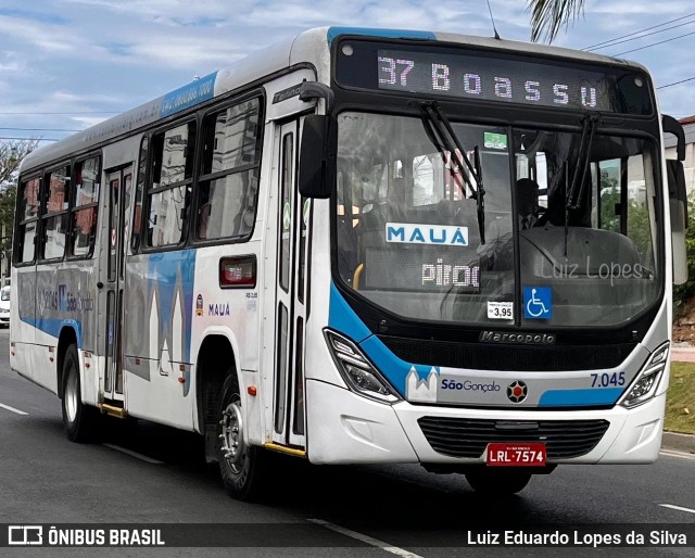 Viação Mauá 7.045 na cidade de São Gonçalo, Rio de Janeiro, Brasil, por Luiz Eduardo Lopes da Silva. Número da foto: #12529756.