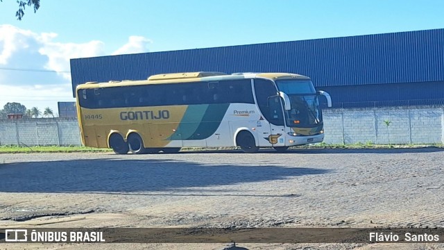 Empresa Gontijo de Transportes 14445 na cidade de Cruz das Almas, Bahia, Brasil, por Flávio  Santos. Número da foto: #12530600.