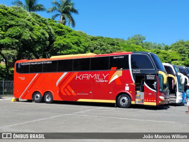 Kamily Turismo 9760 na cidade de Aparecida, São Paulo, Brasil, por João Marcos William. Número da foto: #12530396.