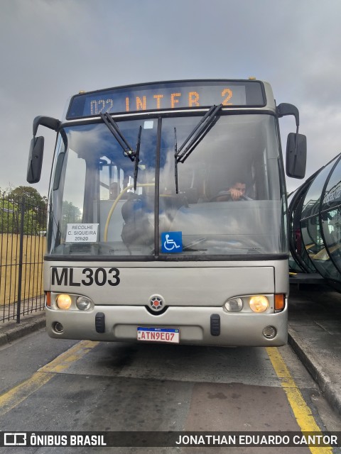 Auto Viação Mercês ML303 na cidade de Curitiba, Paraná, Brasil, por JONATHAN EDUARDO CANTOR. Número da foto: #12530480.