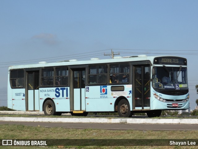 VIANOVA - Viação Nova Santa Rita 16057 na cidade de Canoas, Rio Grande do Sul, Brasil, por Shayan Lee. Número da foto: #12574420.