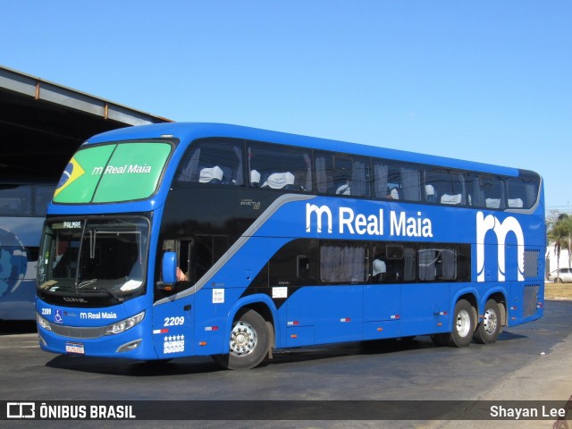 Real Maia 2209 na cidade de Taguatinga, Distrito Federal, Brasil, por Shayan Lee. Número da foto: #12574876.