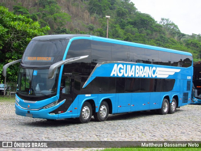 Viação Águia Branca 51290 na cidade de Paraíba do Sul, Rio de Janeiro, Brasil, por Mattheus Bassamar Neto. Número da foto: #12574681.