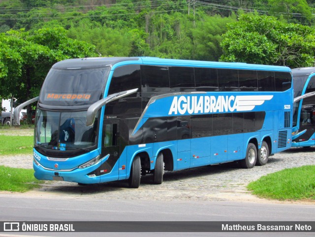 Viação Águia Branca 51220 na cidade de Paraíba do Sul, Rio de Janeiro, Brasil, por Mattheus Bassamar Neto. Número da foto: #12574689.