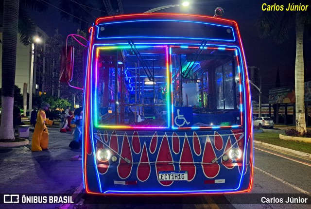 Ônibus Particulares TREM DA ALEGRIA na cidade de Caldas Novas, Goiás, Brasil, por Carlos Júnior. Número da foto: #12576401.