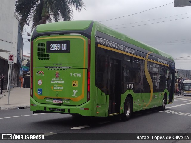 Viação Metrópole Paulista - Zona Leste 3 1786 na cidade de São Paulo, São Paulo, Brasil, por Rafael Lopes de Oliveira. Número da foto: #12576525.