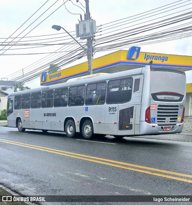 BluMob - Concessionária de Transporte Urbano de Blumenau 9115 na cidade de Blumenau, Santa Catarina, Brasil, por Iago Scheineider. Número da foto: #12581475.