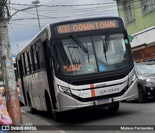 UniRio Transportes RJ 228.035 na cidade de Belford Roxo, Rio de Janeiro, Brasil, por Mateus Fernandes. Número da foto: #12581794.
