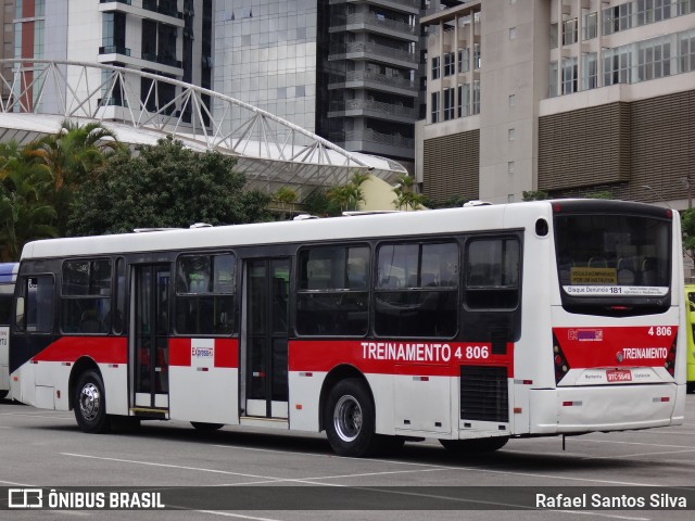 Express Transportes Urbanos Ltda 4 806 na cidade de Barueri, São Paulo, Brasil, por Rafael Santos Silva. Número da foto: #12583606.