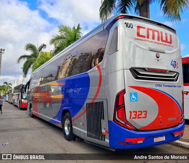 CMW Transportes 1323 na cidade de Barueri, São Paulo, Brasil, por Andre Santos de Moraes. Número da foto: #12583266.