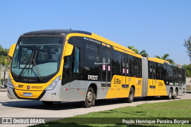 Mobi Rio E902217 na cidade de Rio de Janeiro, Rio de Janeiro, Brasil, por Paulo Henrique Pereira Borges. Número da foto: #12583570.