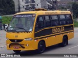 Escolares 408 na cidade de Barueri, São Paulo, Brasil, por Rafael Trevizan. Número da foto: #12583859.