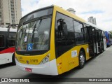 Viação Metrópole Paulista - Zona Leste 3 1915 na cidade de Barueri, São Paulo, Brasil, por FELIPE ALMEIDA. Número da foto: #12583653.