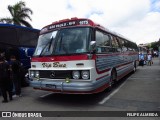 Vip Bus Comércio de Ônibus 1975 na cidade de Barueri, São Paulo, Brasil, por FELIPE ALMEIDA. Número da foto: #12584017.