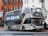 Reading Buses 707 na cidade de Reading, Berkshire, Inglaterra, por Fábio Takahashi Tanniguchi. Número da foto: #12583013.