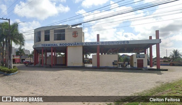 Terminais Rodoviários e Urbanos  na cidade de Maranhãozinho, Maranhão, Brasil, por Cleiton Feitosa. Número da foto: #12584601.