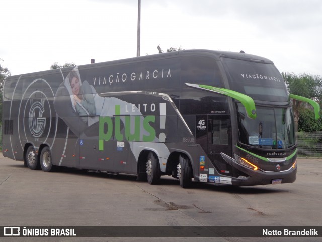 Viação Garcia 88008 na cidade de Curitiba, Paraná, Brasil, por Netto Brandelik. Número da foto: #12585946.