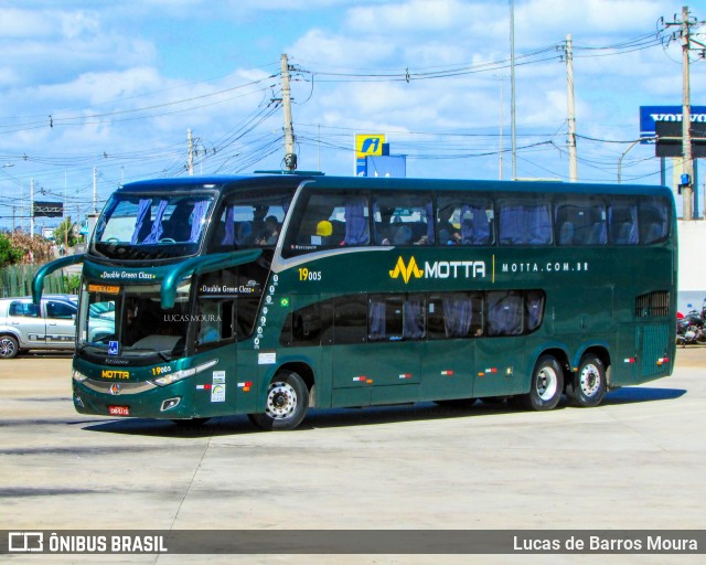 Viação Motta 19005 na cidade de Betim, Minas Gerais, Brasil, por Lucas de Barros Moura. Número da foto: #12585977.