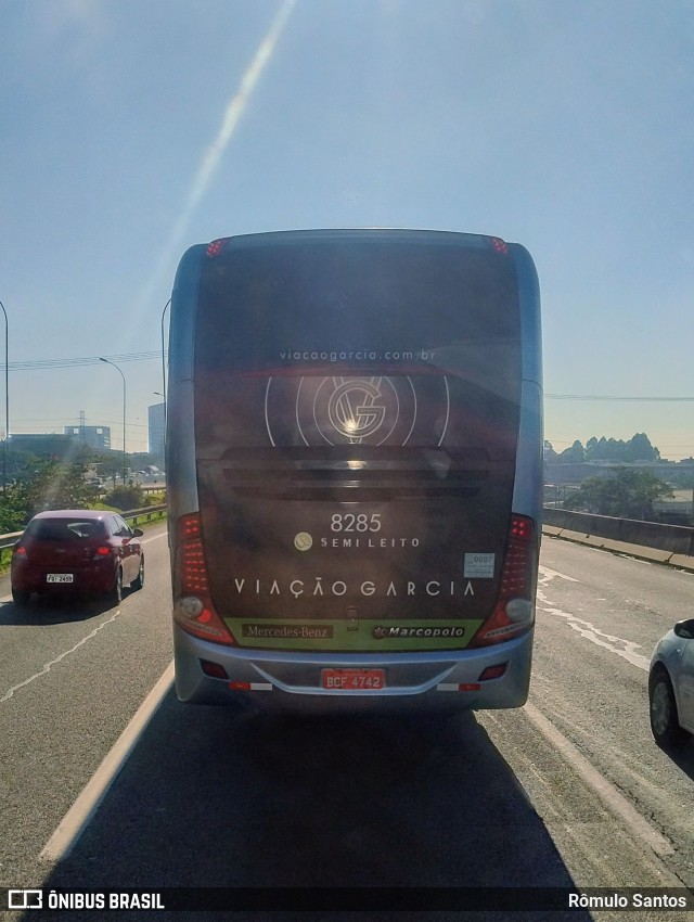 Viação Garcia 8285 na cidade de Barueri, São Paulo, Brasil, por Rômulo Santos. Número da foto: #12586317.