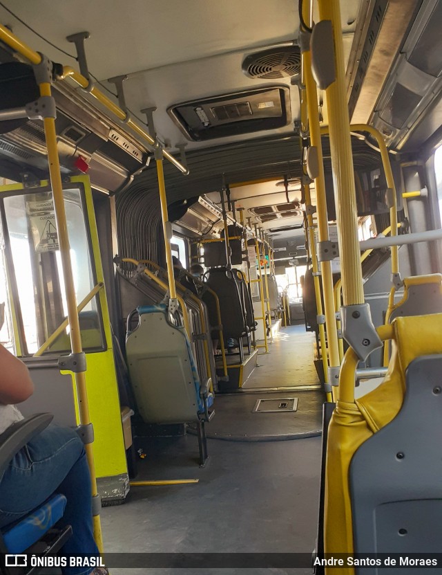 Milênio Transportes 10793 na cidade de Belo Horizonte, Minas Gerais, Brasil, por Andre Santos de Moraes. Número da foto: #12588346.