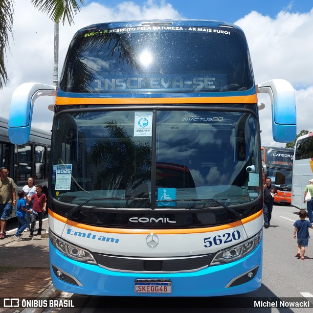 Emtram 5620 na cidade de Barueri, São Paulo, Brasil, por Michel Nowacki. Número da foto: #12589998.