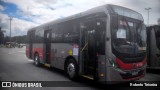 Pêssego Transportes 4 7109 na cidade de Barueri, São Paulo, Brasil, por Roberto Teixeira. Número da foto: #12588884.
