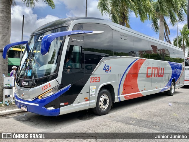 CMW Transportes 1323 na cidade de Barueri, São Paulo, Brasil, por Júnior Juninho. Número da foto: #12590539.