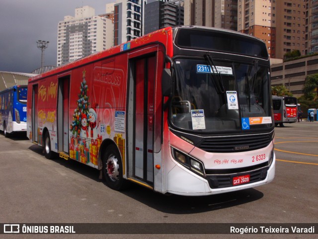 Transcooper > Norte Buss 2 6323 na cidade de Barueri, São Paulo, Brasil, por Rogério Teixeira Varadi. Número da foto: #12591625.