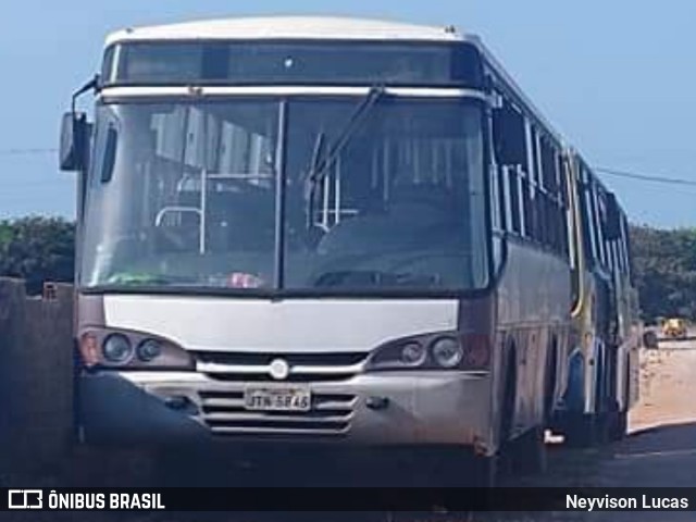 Ônibus Particulares 5845 na cidade de Salinópolis, Pará, Brasil, por Neyvison Lucas. Número da foto: #12594317.