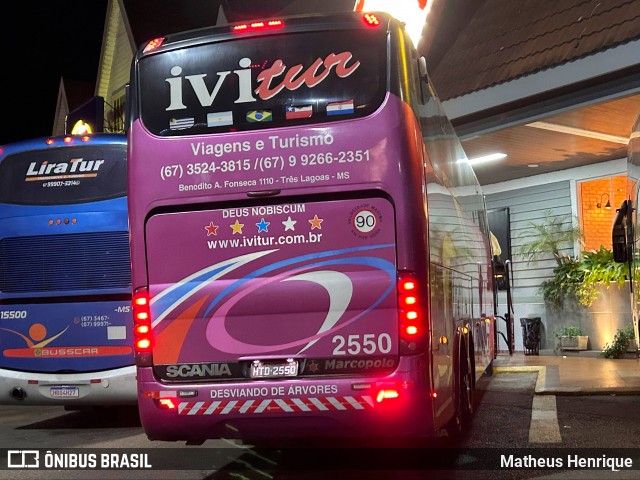 Ivitur 2550 na cidade de Pardinho, São Paulo, Brasil, por Matheus Henrique. Número da foto: #12595369.
