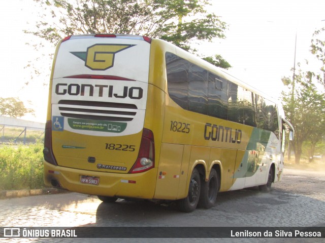 Empresa Gontijo de Transportes 18225 na cidade de Caruaru, Pernambuco, Brasil, por Lenilson da Silva Pessoa. Número da foto: #12595863.