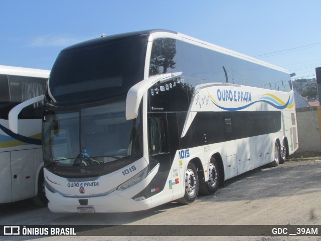 Viação Ouro e Prata 1015 na cidade de Curitiba, Paraná, Brasil, por GDC __39AM. Número da foto: #12594070.