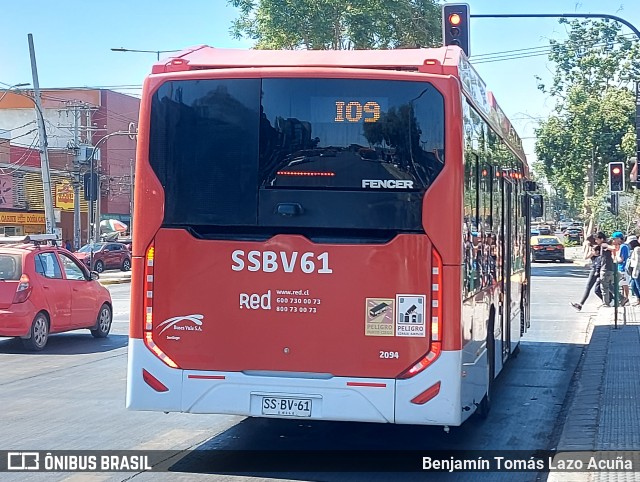 Buses Vule 2094 na cidade de Maipú, Santiago, Metropolitana de Santiago, Chile, por Benjamín Tomás Lazo Acuña. Número da foto: #12595239.