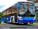 Transportes Otto y Eladio Leiva 04 na cidade de Tres Ríos, La Unión, Cartago, Costa Rica, por Andrés Martínez Rodríguez. Número da foto: #:id.