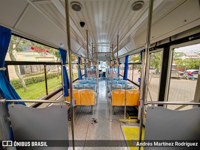 Transportes Otto y Eladio Leiva 04 na cidade de Tres Ríos, La Unión, Cartago, Costa Rica, por Andrés Martínez Rodríguez. Número da foto: #12598596.