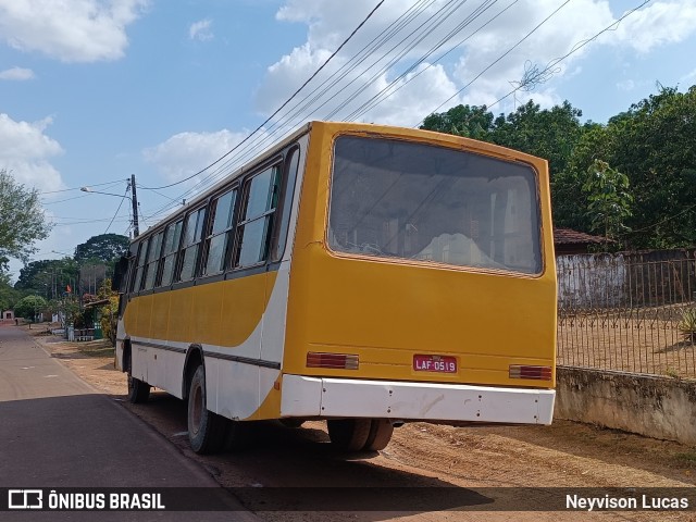 Ônibus Particulares 0519 na cidade de Igarapé-Açu, Pará, Brasil, por Neyvison Lucas. Número da foto: #12598025.