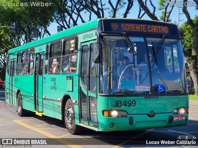 Expresso Azul JB499 na cidade de Curitiba, Paraná, Brasil, por Lucas Weber Calizario. Número da foto: #12596472.
